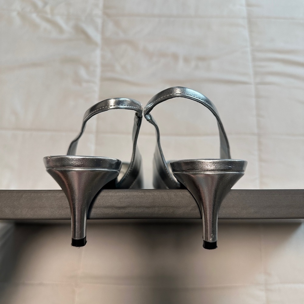 Calvin Klein Metallic Silver Slingback Heels - Picture 5 of 5